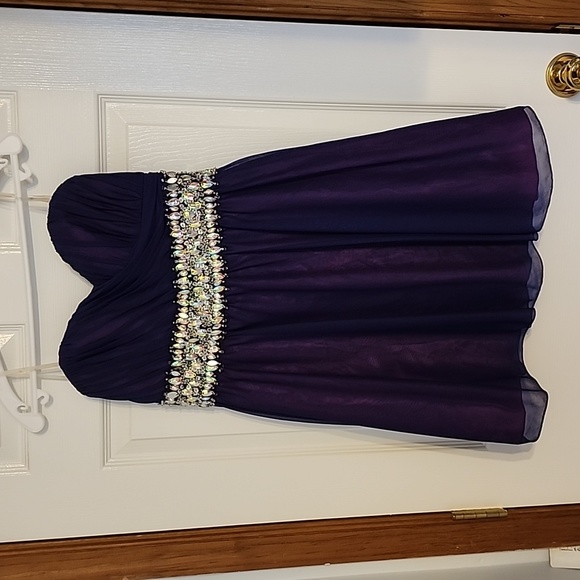 Sz 9 Strapless Mini Dress - Picture 2 of 8